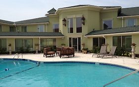 Town & Country Inn And Suites